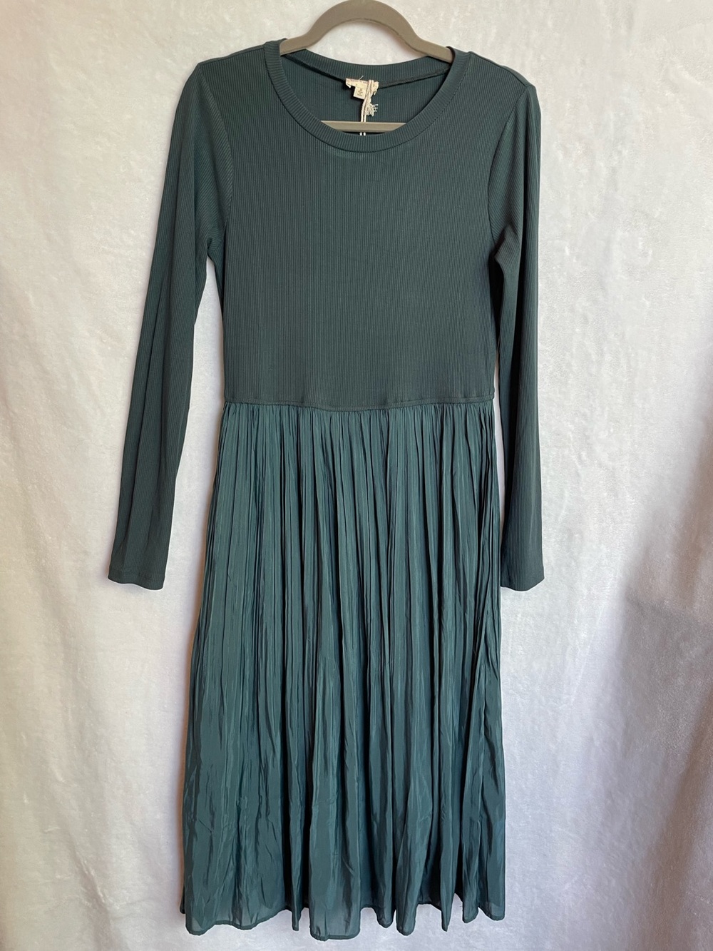 Hem & Thread Teal Ribbed Top Pleated Midi Dress Sz M